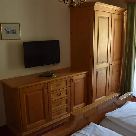 Bed & Breakfast Dorf Cafe 3*